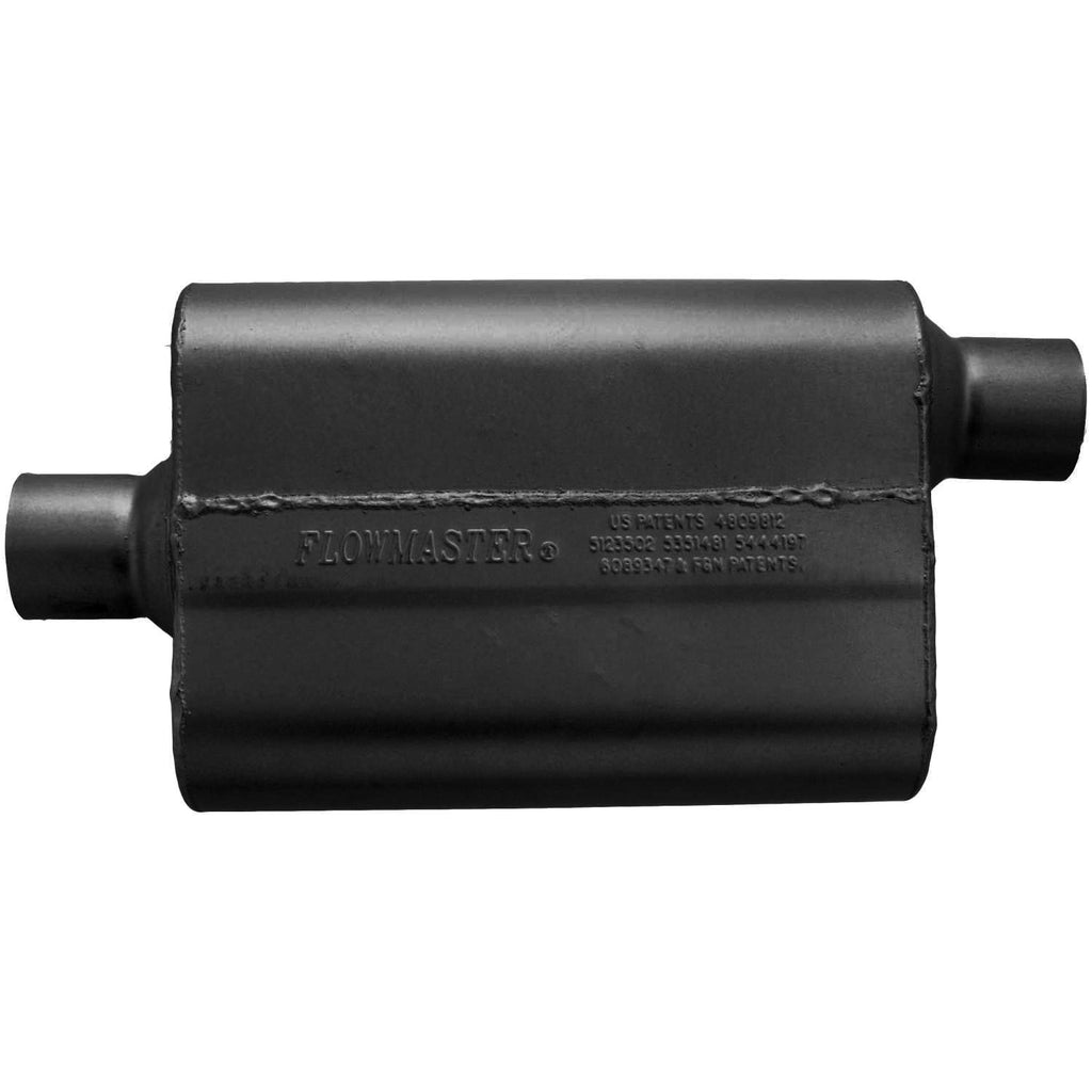 Flowmaster 40 Delta Flow Muffler - 2.50 Center In / 2.50 Offset Out - Aggressive Sound 942542